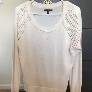 American eagle cream sweater